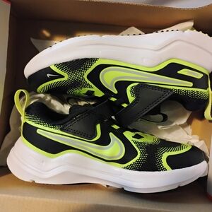 Nike Kids' Black and Lime Sneakers